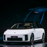 听劝的理想i8，死磕纯电市场