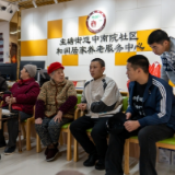 长沙航空职业技术学院：定向培养军士进社区 情暖银发老人