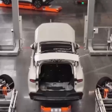 汽车生产跑出创新发展“加速度”