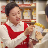 谁在像送鲜奶一样送奶粉？