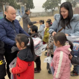 爱心成就未来！京武集团暖冬助学之行圆满落幕动