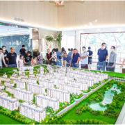 房价真降了！新房6年来首跌，现在能买房吗？