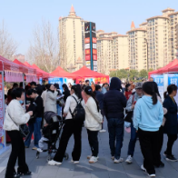 长沙市雨花区：春风送岗促就业  精准服务助发展 