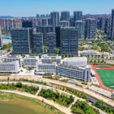 梅溪湖教育再升级！新增3600个学位，两所优质学府携手共绘教育新蓝图