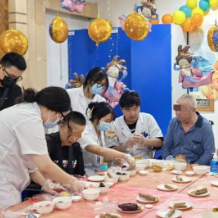 做月饼，玩投壶，中秋“康复”有新意