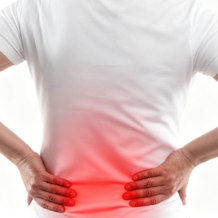 女子“百度”自诊腰痛,反倒“越治越痛”!这6个诊断误区,你踩坑了吗?