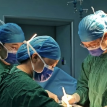 女子腹痛竟是“巨大肿瘤”?多学科携手“化险为夷”