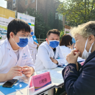 重阳敬老送健康 湖南省直中医医院云龙院区开展义诊活动