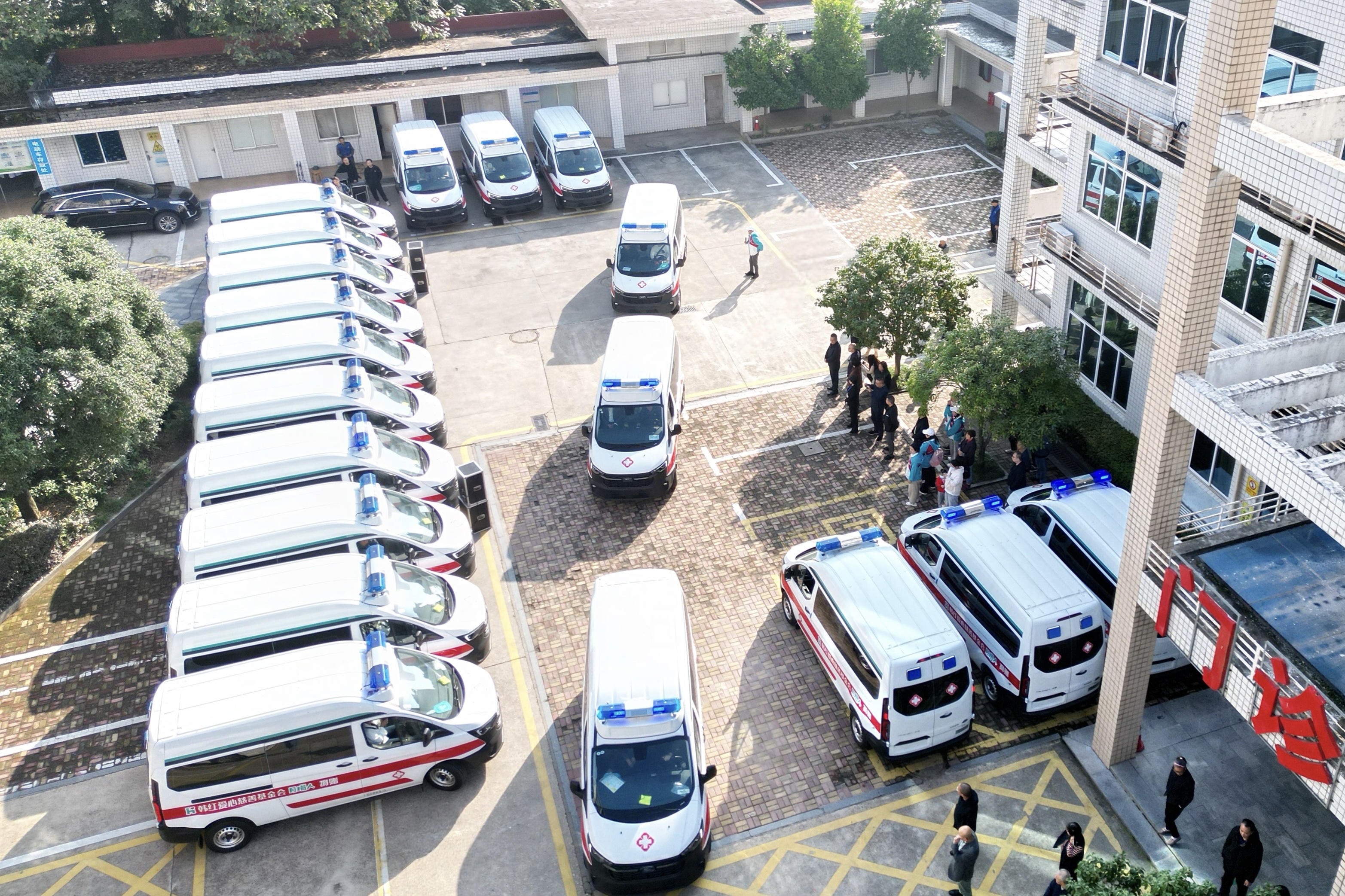 微信图片_20251114142630.jpg 微信图片_20251114142630.jpg