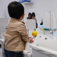 托育一体化覆盖已过半 浙江如何实现“幼有优托”?