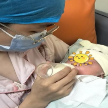 温暖回家!560克“巴掌宝宝”113天闯关成功