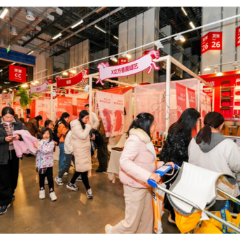 长沙宜家新春市集火热开启 沉浸式体验带动春节消费热潮