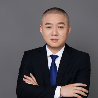 从“博弈”到“安心”:东家乐装饰张勇的29年标准化突围