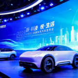东风全新电动系列品牌eπ诞生 加速东风风神电动化转型
