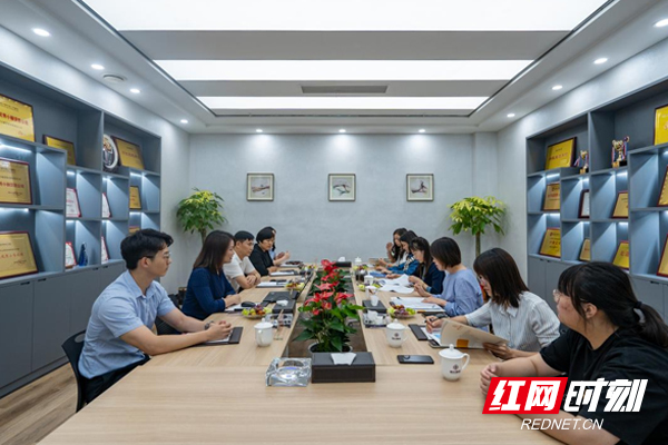 “湖南小贷行业媒体调研活动”走进长沙市恒丰小额贷款有限责任公司开展座谈交流。