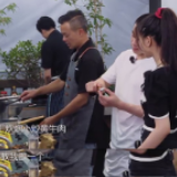 湘菜头部品牌受关注！杨超越点名要学“炊烟小炒黄牛肉”