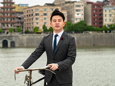 019 宋主任玩转溆浦：以镜头为家乡农特产品代言.jpg
