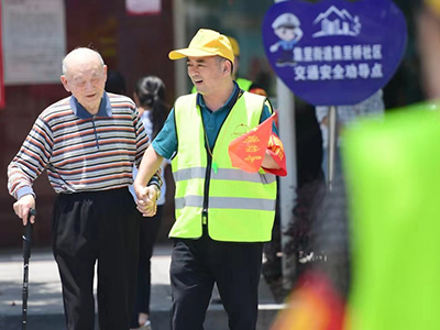 051 汤勇：借助网络讲好社区基层故事.jpg