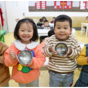 人民日报：提倡健康饮食 制止餐饮浪费