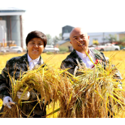 “新农人”扎根黑土 助推稻米产业升级