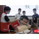 开学第一课 衡阳县红十字会应急救护培训走进校园军训营