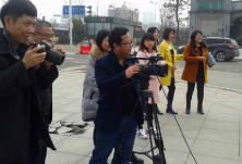 永不消逝的电波--记双峰县融媒体中心电台台长王德楠同志