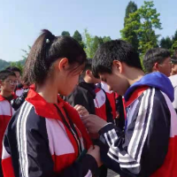 纪念革命先烈 张家界市桑植县200余名青少年宣誓入团