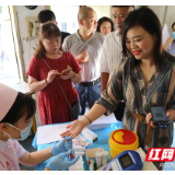 长沙曹家坡社区开展“爱心翼联，无偿献血”志愿服务活动