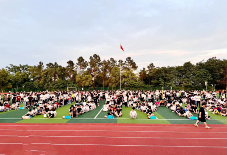 湘潭科技职业学院红十字基地开展心肺复苏培训