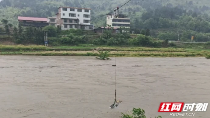 监测预警打前站 五级包保筑坚墙——“双剑合璧”赢山洪，绥宁1100余名群众零伤亡