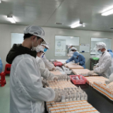 湖南圣湘生物：加班加点生产新冠病毒核酸检测试剂 产品供应50多个国家和地区