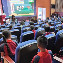 湘潭市人防办进学校开展防灾减灾日主题宣传活动（图）