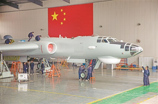 匠心守护“中国战鹰”