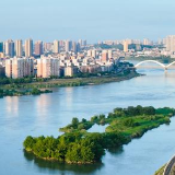 一江碧水映新景 邵阳市北塔区“铁腕护江”绘就资江生态新画卷