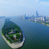 一江碧水映青春——湖南“河小青”让守护绿色成为青春时尚