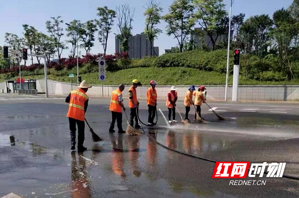 长沙：守护一座城 城管人用坚守诠释“劳动最光荣”