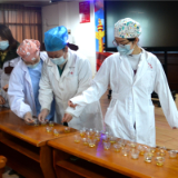 双峰县人民医院开展禁毒尿检活动