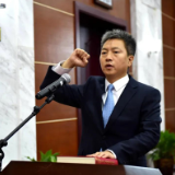 曾超群任娄底市人民政府代理市长
