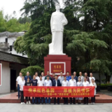 娄底一中把党史学习“课堂”搬到红色教育基地