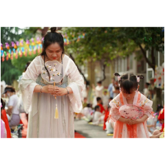 体验成长快乐 涟钢幼儿别有童趣