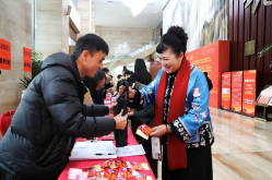 凝聚智慧谋发展 肩负使命启新程 参加市政协六届五次会议委员报到