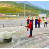 湖南高速服务区公司开展加油站消防安全培训