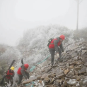 湖南打赢低温雨雪冰冻天气应对攻坚战