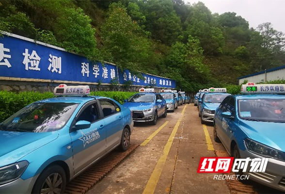 湖南省计量院检定出租车计价器：做市场公正之尺