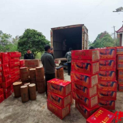 雷霆出击!衡东县捣毁草市镇两处非法烟花爆竹“黑窝点”