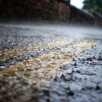 三预警齐发！今晚起湘北部分地区大到暴雨 局地大暴雨