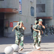 邵阳新邵：消防安全进校园 上好开学“第一课”