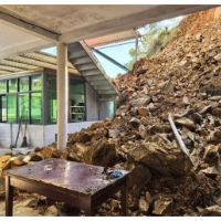 精准预警，果断转移！8户32人成功避险