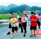 隆回向家村：“穷山窝”变脸“金窝窝”