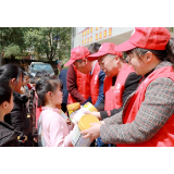 邵东市红十字会开展2021年“博爱送万家”活动